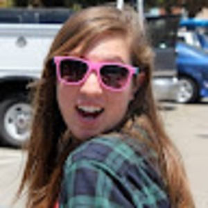 Meet your Posher, Elena